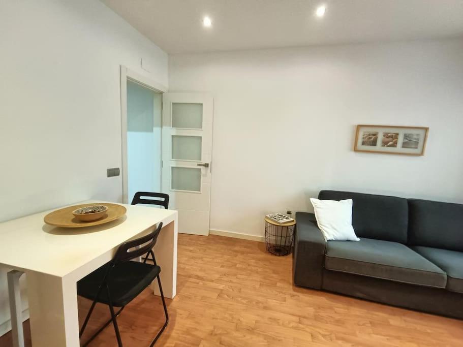 Siglo XX - Nuevo Apartamento Para 3 Barcelona Zewnętrze zdjęcie