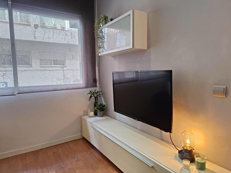 Siglo XX - Nuevo Apartamento Para 3 Barcelona Zewnętrze zdjęcie