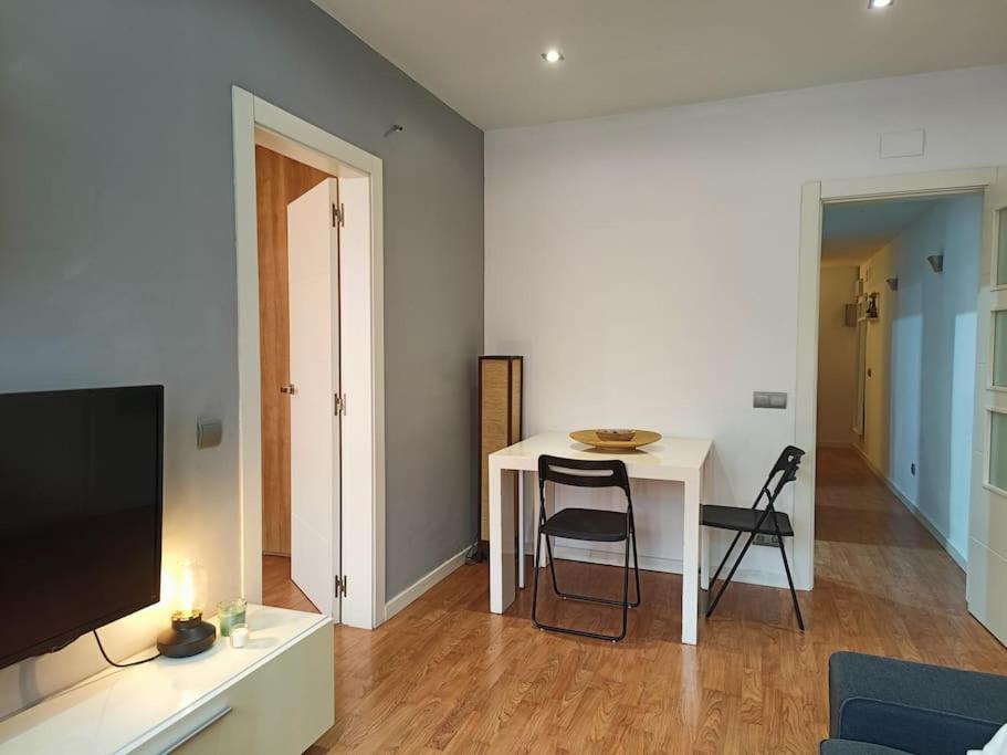 Siglo XX - Nuevo Apartamento Para 3 Barcelona Zewnętrze zdjęcie